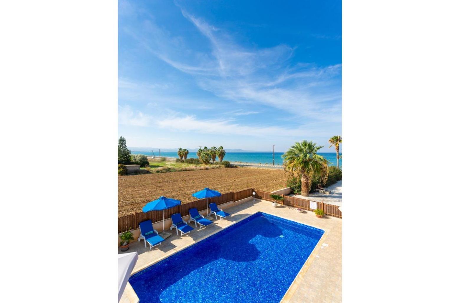 Villa Seashore One Paphos Exteriör bild